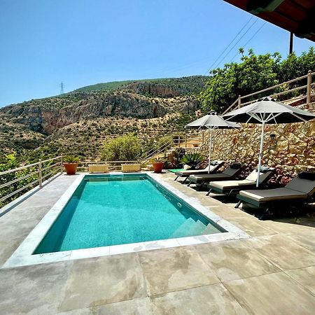 Blue Horizon Suites Parálion Ástros Exteriér fotografie