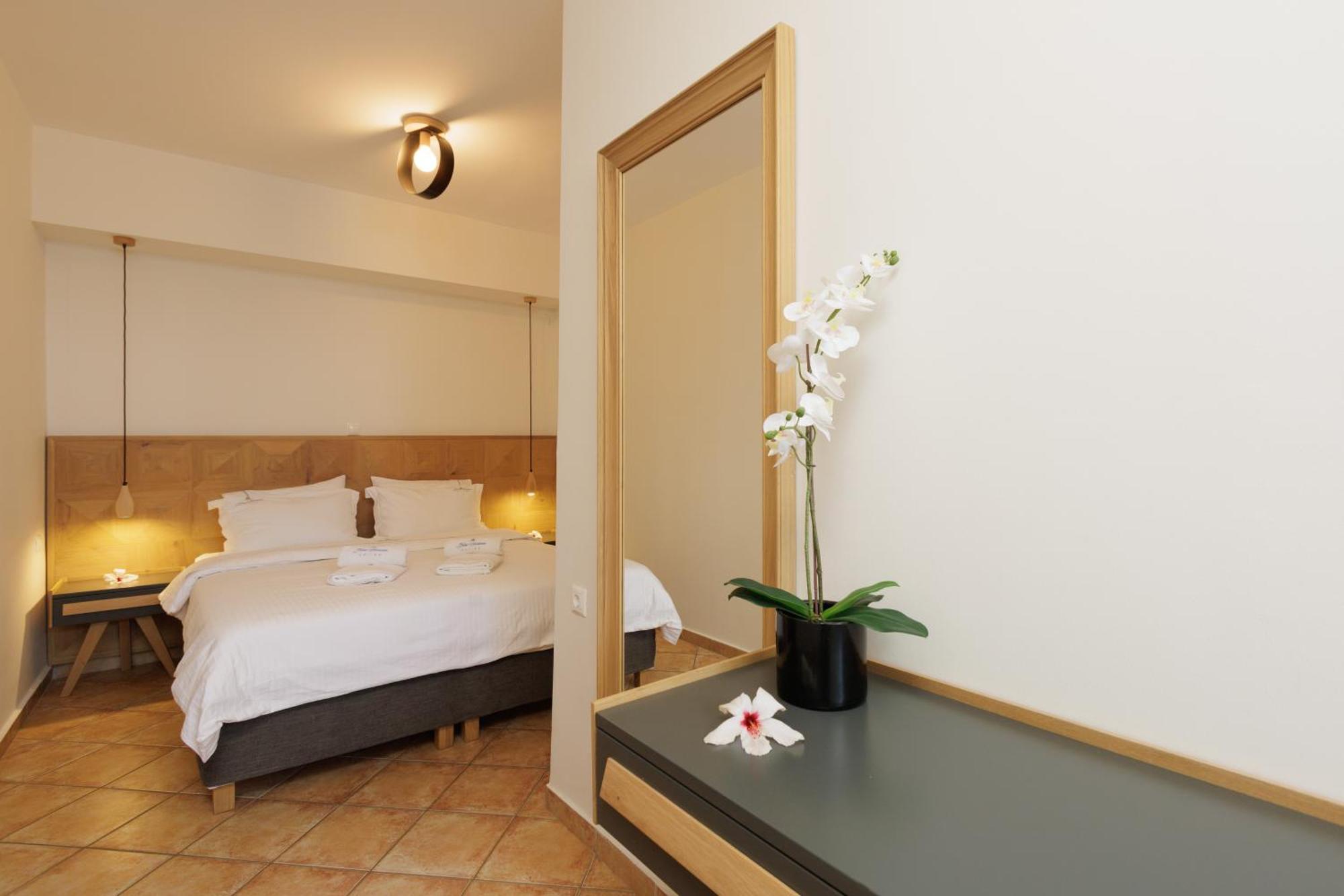 Blue Horizon Suites Parálion Ástros Exteriér fotografie