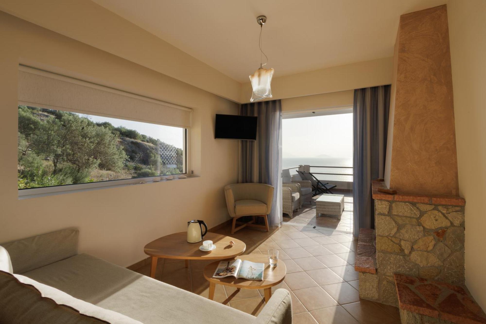 Blue Horizon Suites Parálion Ástros Exteriér fotografie