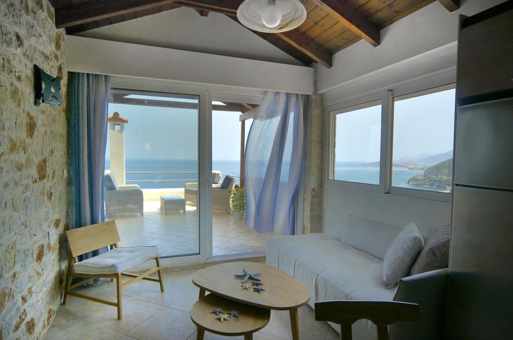 Blue Horizon Suites Parálion Ástros Exteriér fotografie